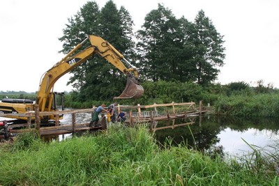 budowa progu w 2007